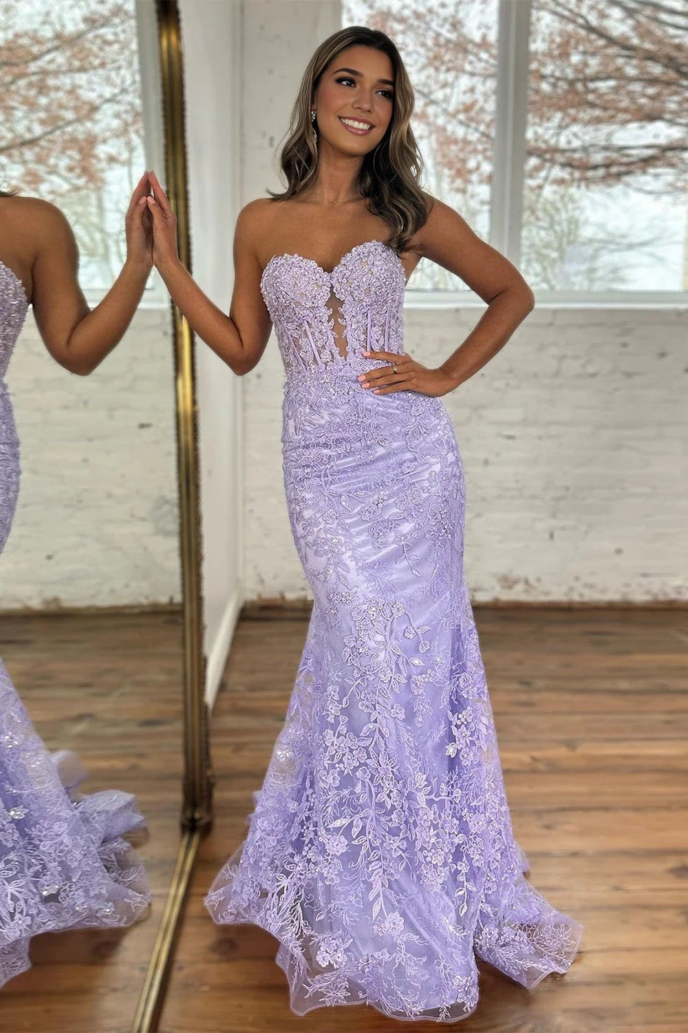 Charming Mermaid Sweetheart Lilace Lace Appliques Prom Dresses