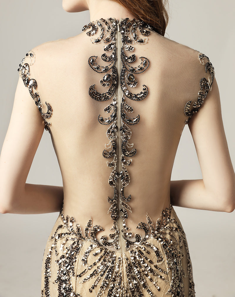 Glamorous Off - the - Shoulder V - Neck Mermaid Gown with Intricate Beadwork and Tulle Train Prom Dress,LX430