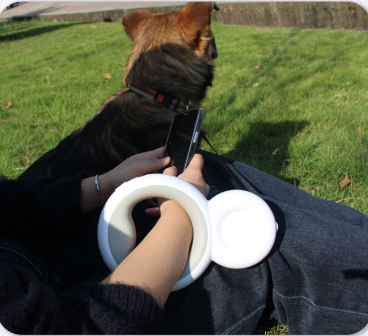 Multi functional pet automatic retractable traction rope with night light and garbage bag