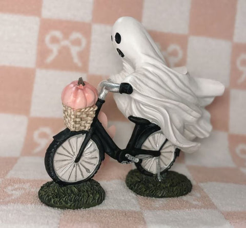 Halloween Ghosts and Pink Pumpkin Decorations