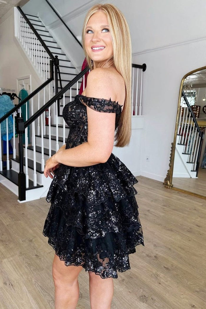 A-Line Sweetheart Tiered Short Homecoming Dress