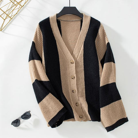 Autumn and Winter New Casual Loose Women's Knitted Shirt
