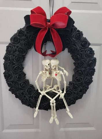 Halloween New Creative Gothic Skull Wreath Pendant