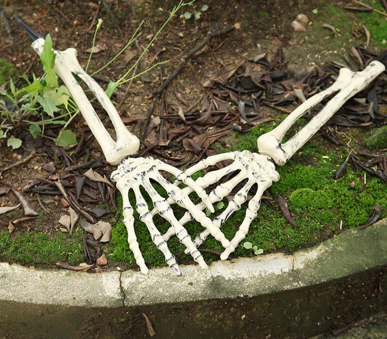 Halloween Skeleton Arm Grounding Scary Decoration Simulation Claw