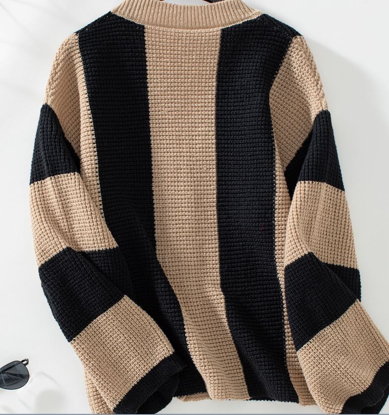 Autumn and Winter New Casual Loose Women's Knitted Shirt