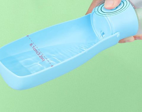 Portable pet foldable water dispenser for outdoor use