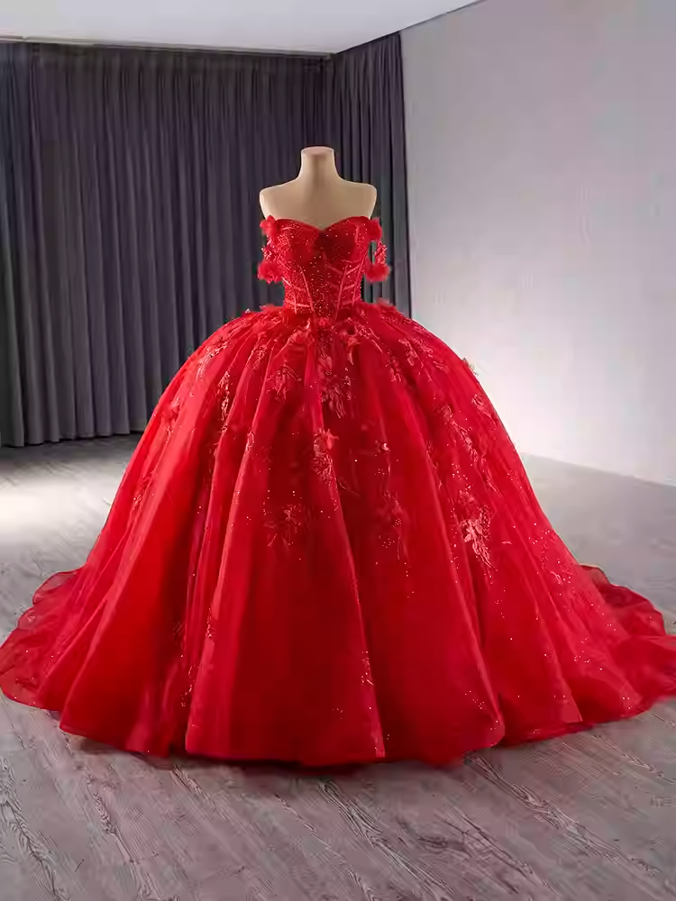 Elegant Strapless Red Tulle Ball Gown with Intricate Embroidered Detailing Prom Dress, BG022