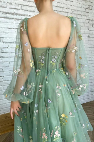 A-line Tulle Tea Length Sweetheart Prom Dresses With Embroidery