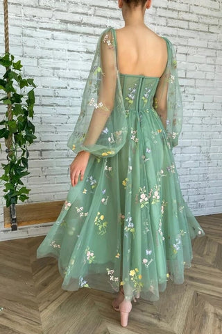 A-line Tulle Tea Length Sweetheart Prom Dresses With Embroidery