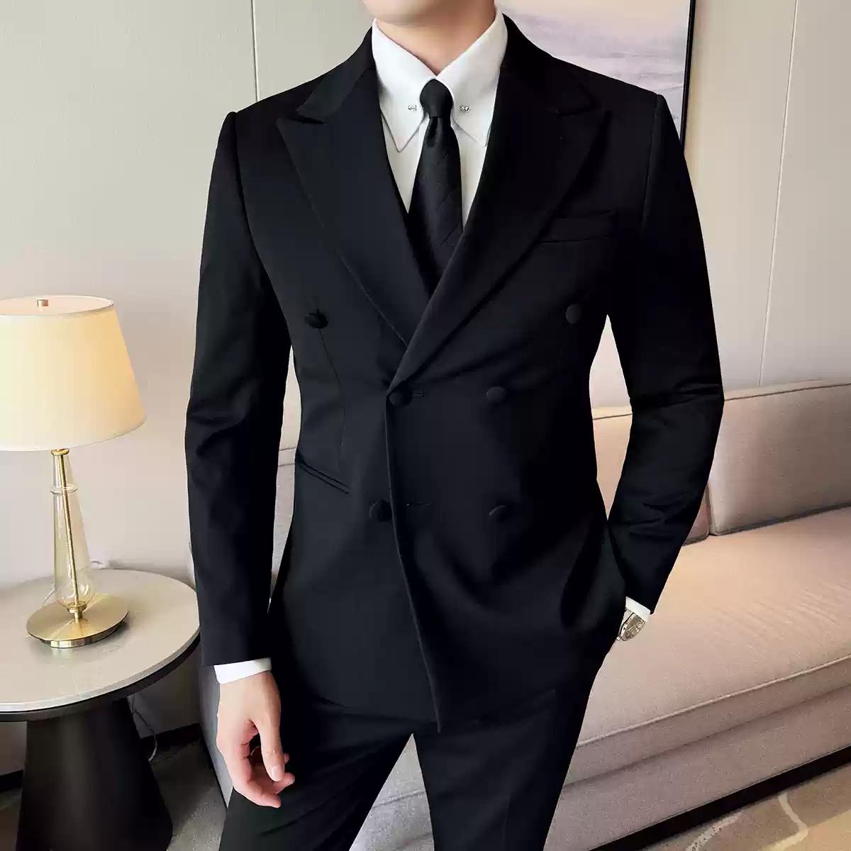 Dapper Men's Three - Piece Brown Suit with Double - breasted Blazer , XZ007