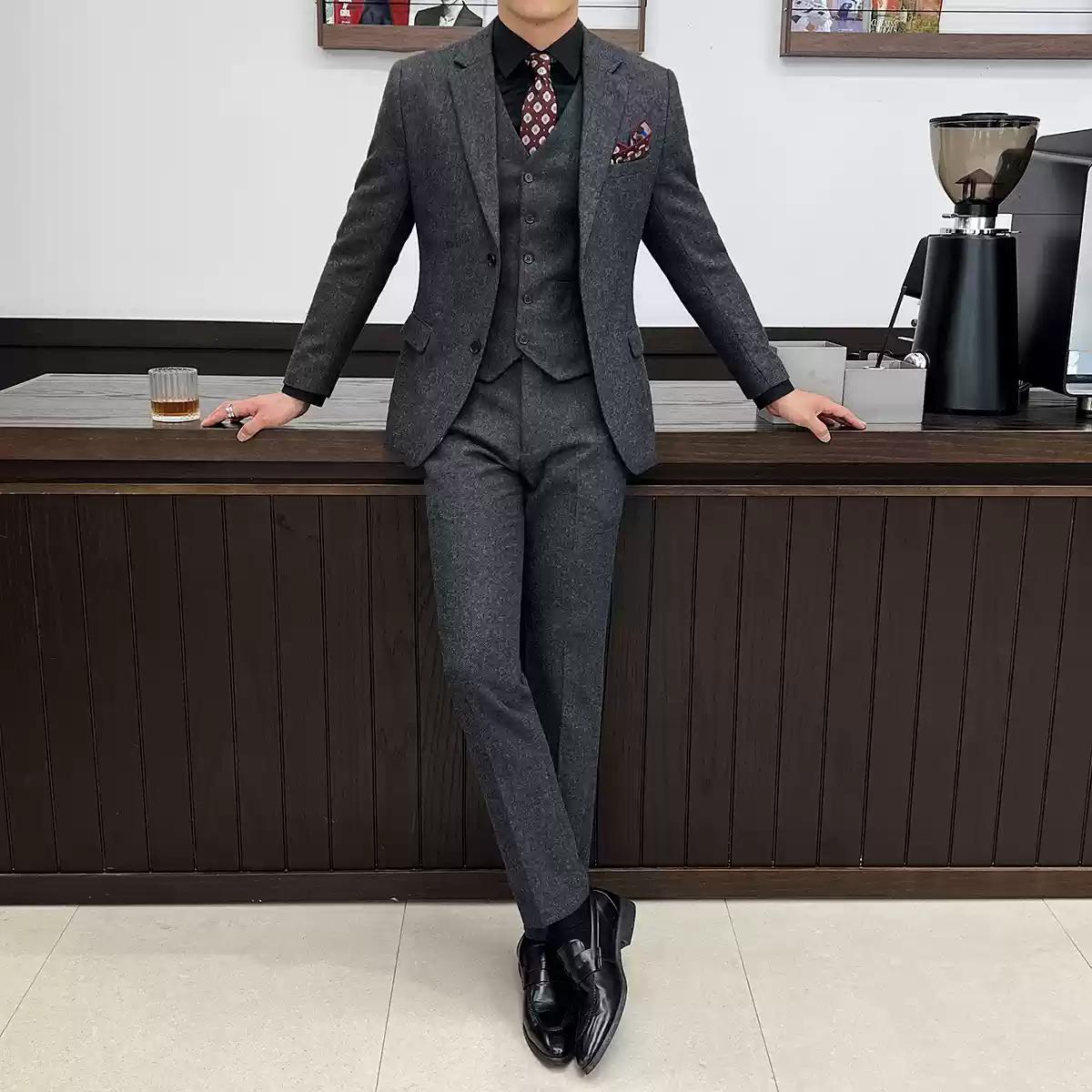 Elegant Men's Three - Piece Grey Tweed Suit , XZ010
