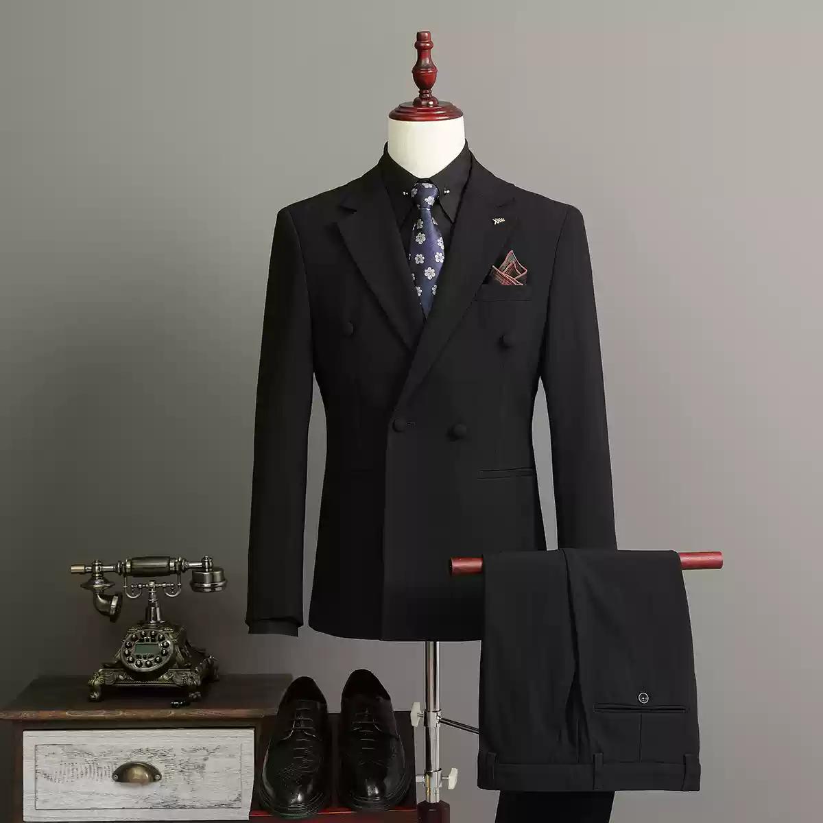 Classic Men's Double - breasted Brown Pinstripe Suit Set , XZ004