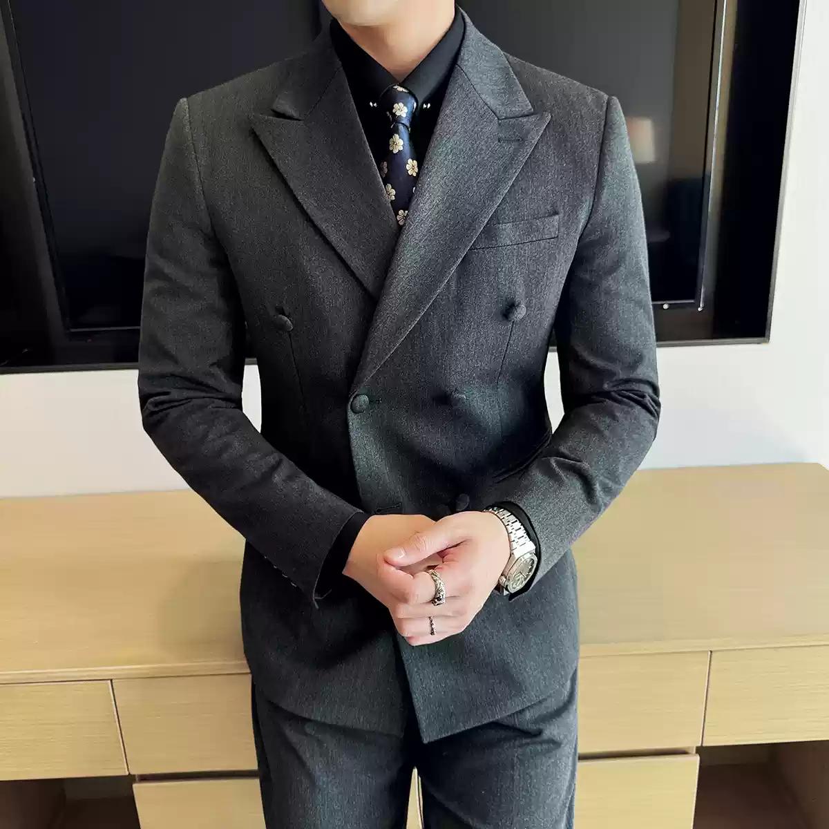 Dapper Men's Three - Piece Brown Suit with Double - breasted Blazer , XZ007