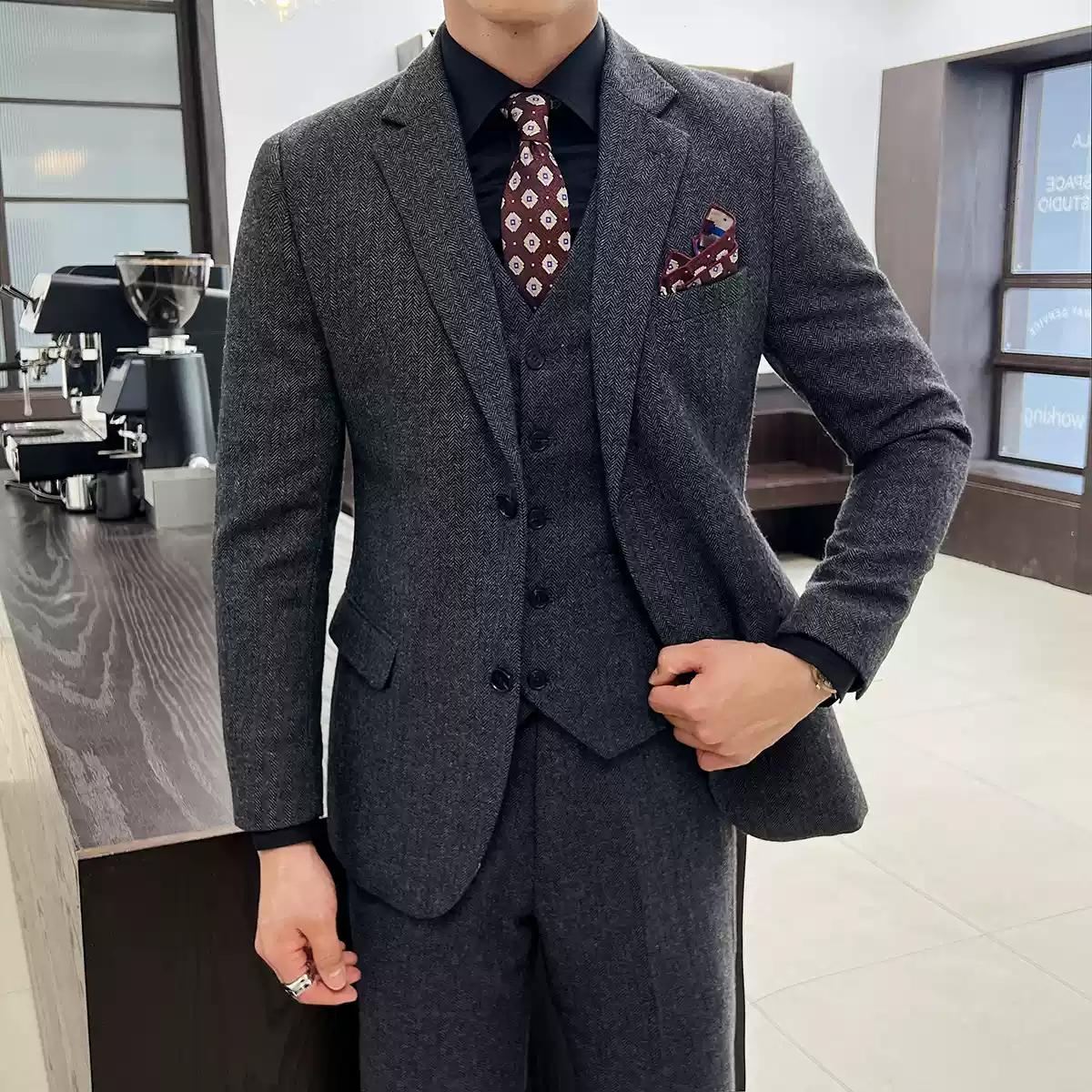 Elegant Men's Three - Piece Grey Tweed Suit , XZ010