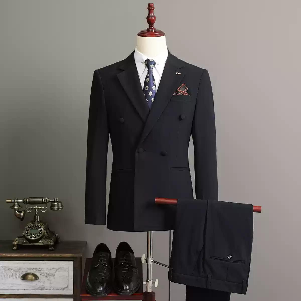 Classic Men's Double - breasted Brown Pinstripe Suit Set , XZ004