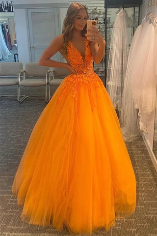 Tulle V-neck Long Formal Prom Dresses With Lace Appliques