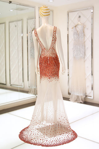 Glamorous V - Neck Sleeveless Mermaid Gown with Gradient Red Sequin Embellishment Prom Dress, YLN030