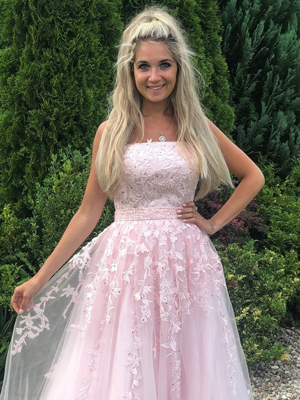 A Line Tulle Strapless Prom Dress With Appliques