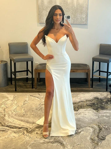 V Neck Strapless  Long Prom Dress With Slit