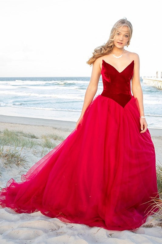 Tulle V-Neck Velvet Prom Dress