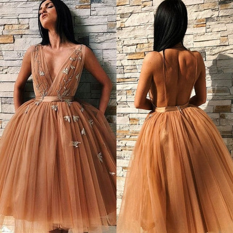 Sleeveless V-Neck Tulle Short Homecoming Dresses，Prom Gowns
