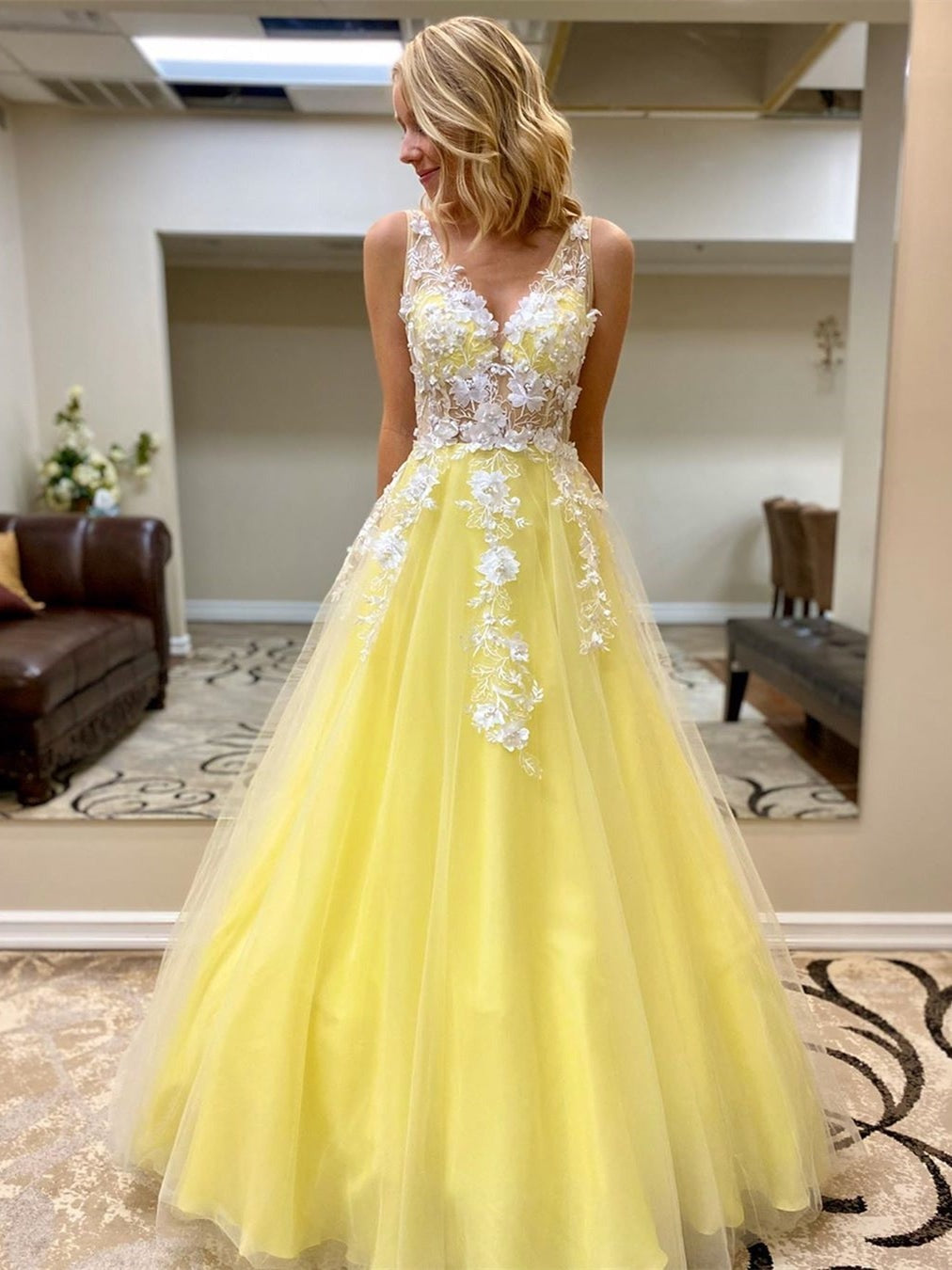 Lace V Neck Appliques  Long Prom, Formal Graduation Evening Dress