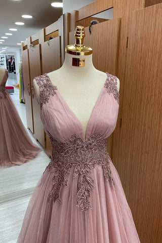 Sleeveless V-Neck Tulle Long Prom Dress With Appliques
