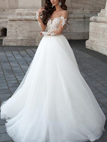 Round Neck Long Sleeves Backless Lace Prom Dress