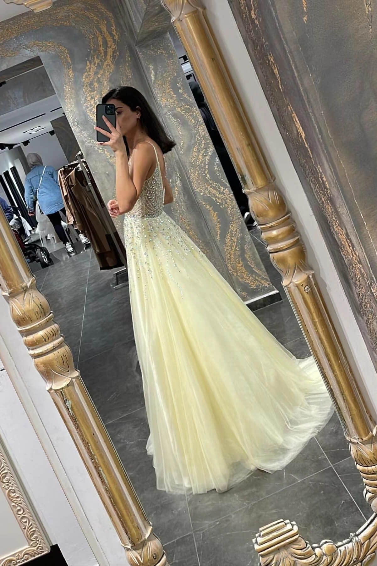 A Line Spaghetti-Straps Tulle Prom Dress With Beadings