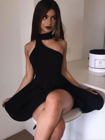 Unique Halter Neck Homecoming Short Prom Dress