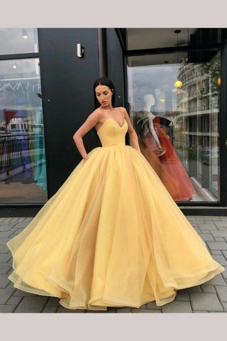 Ball Gown Sweetheart Floor Length Tulle Prom Dress
